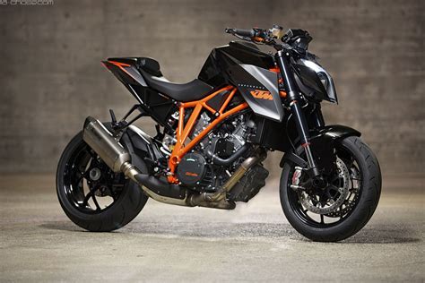 Ktm 1290 Super Duke R Cafe Racer | Reviewmotors.co