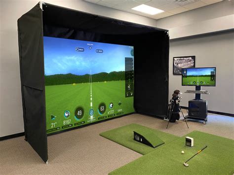 SkyTrak Launch Monitor and Indoor Home Golf Simulator