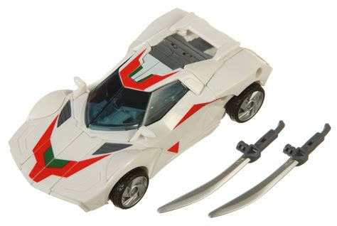 Deluxe Class Wheeljack (Transformers, Prime, Autobot) | Transformerland ...