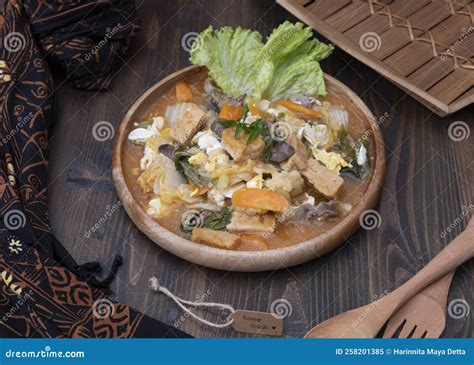 Cap Cay Semarangan, Local Indonesian Chinese Food from Semarang, Central Java. Stock Image ...