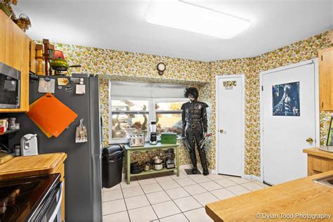 Edward Scissorhands Home for Sale for $700,000