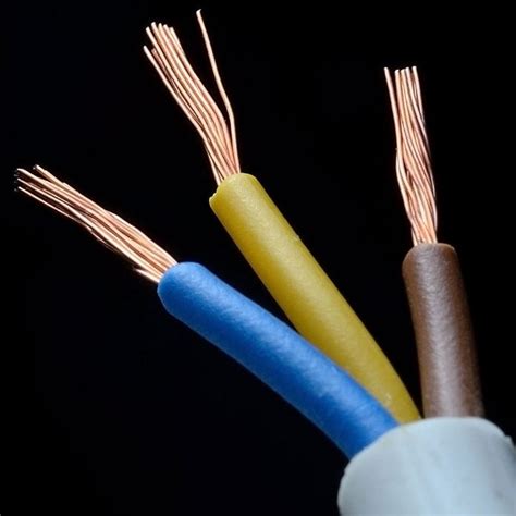 10 Electrical Wire Colors and What They Actually Mean | The Family Handyman