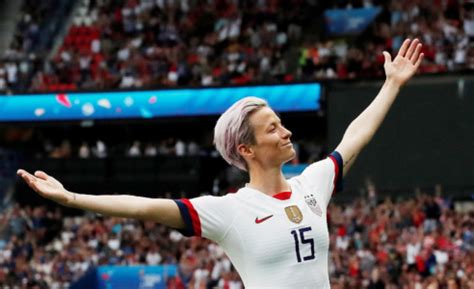 Megan Rapinoe Is a Leader for Her Team, and Her Time! | Tony's Thoughts