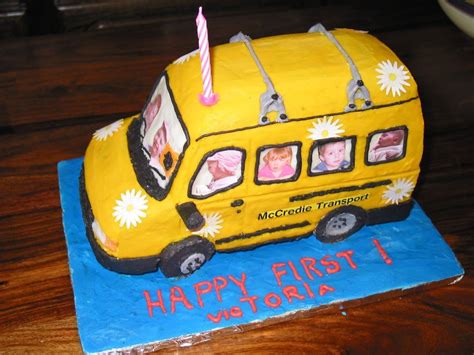 Balamory Daisy bus | Cool birthday cakes, Dad birthday, 5th birthday