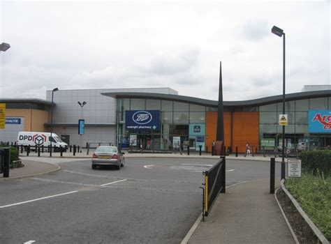 Boots - Cambridge Retail Park © Mr Ignavy cc-by-sa/2.0 :: Geograph Britain and Ireland