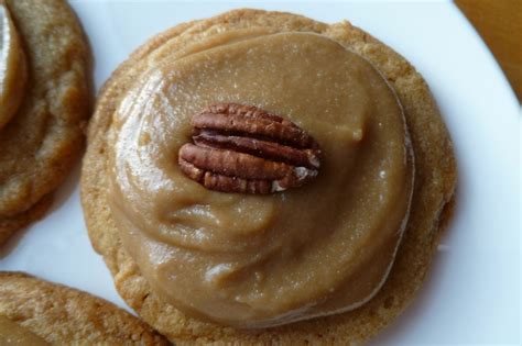 The Pastry Chef's Baking: Pecan Praline Cookies