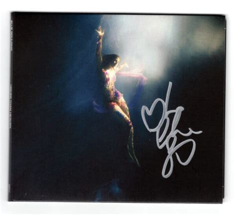 Ellie Goulding – Signed Album (CD) – Higher Than Heaven – SignedForCharity