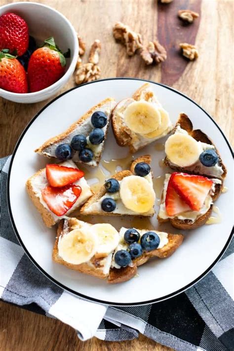 Honey Drizzled Ricotta & Fruit on Toast - Binge Worthy Bites