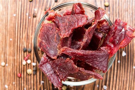 Homemade Beef Jerky (Grain Free, Paleo)