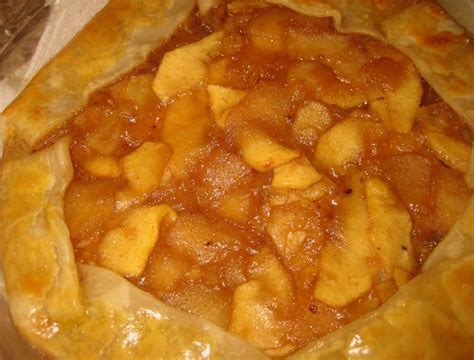 One Crust Apple Pie Recipe by Debra - CookEatShare