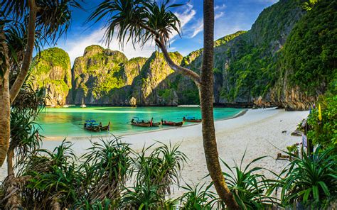 Maya Bay: How to Avoid the Crowds and Be Alone in Paradise - Go To Thailand