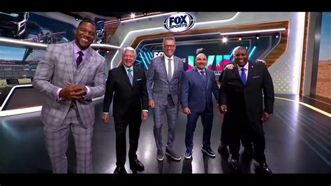 FOX Sports: NFL on Twitter: "We are pleased to officially debut our new set for FOX NFL Sunday ...