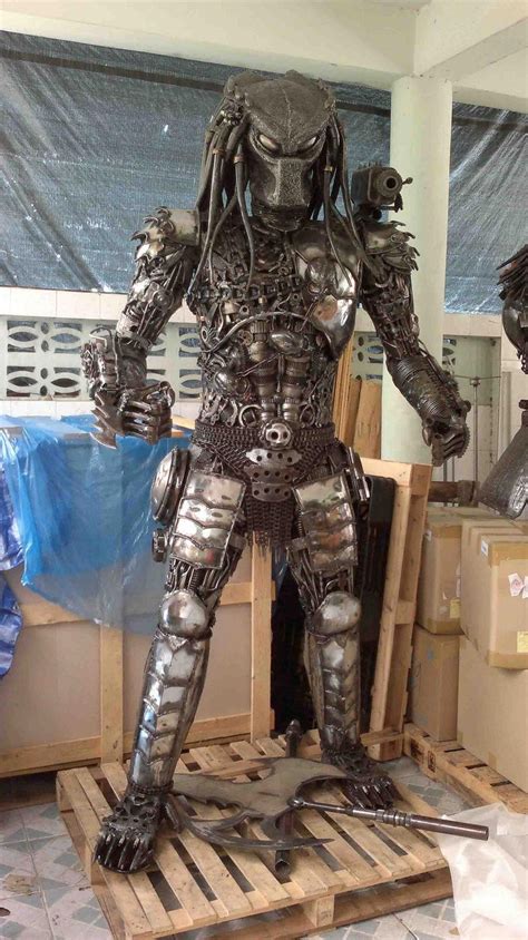 life size predator statue from scrap metal #metaltreeartprojects ...