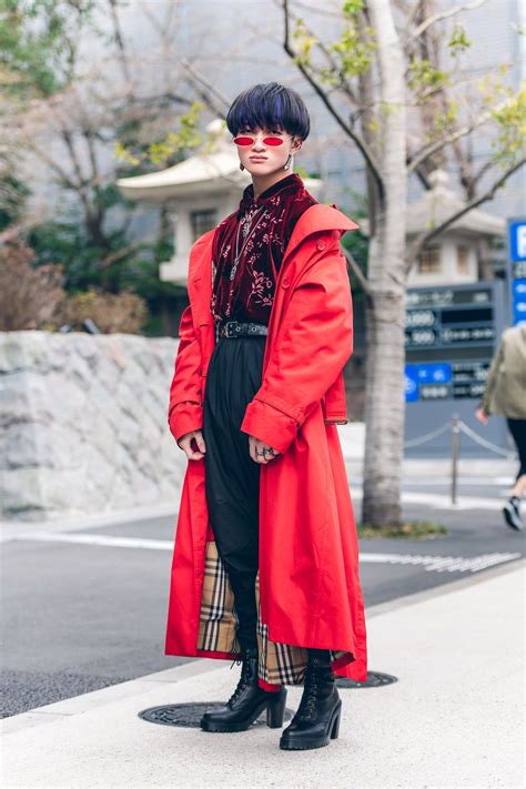 The Best Street Style From Tokyo Fashion Week Fall 2019 | Vogue | Japan fashion street, Tokyo ...