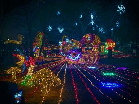 Lincoln Park Zoo Lights - | Festival Highlights | Plan Your HERE>>