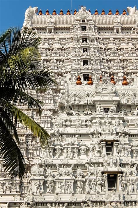 Architecture of Annamalaiyar Temple in Tiruvannamalai, India. Editorial Photography - Image of ...