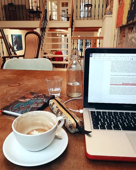 Coffee shops and studying work together perfectly ☕ | Study inspiration ...