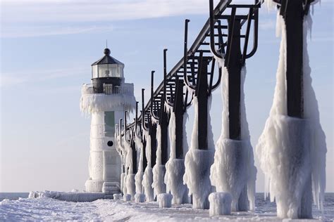 Visit St. Joseph’s frozen lighthouses | Southwestern Michigan Tourist ...