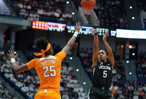 Rivalry renewed: Lady Vols fall to UConn | Vols Wire