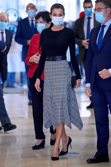 Queen Letizia Attends Opening of Professional Courses in Santiago De Compostela — Royal ...