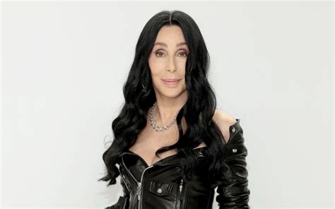 Cher, 76, Looks Ageless in Latest Red Carpet Appearance - Parade