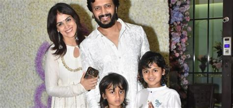 Riteish Deshmukh and Genelia D’Souza Make A Stunning Appearance With ...