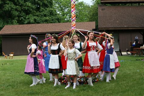 Bavarian Festival Maypole: A Beacon for Festival Go-ers