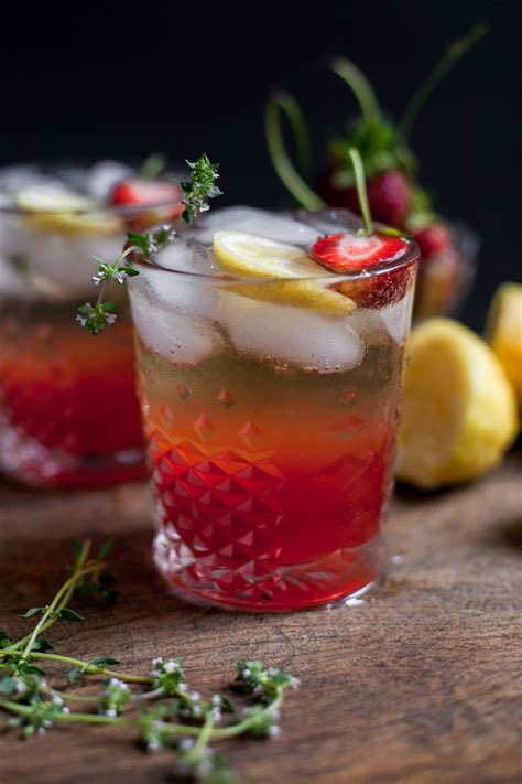 Strawberry Prosecco Lemonade - A Calculated Whisk