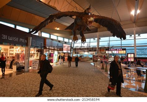 172 Wellington International Airport Images, Stock Photos, 3D objects, & Vectors | Shutterstock