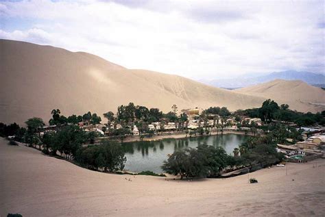 Pix Grove: Huacachina Peru