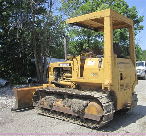 1974 Caterpillar D3 dozer in Fort Scott, KS | Item I2110 sold | Purple Wave