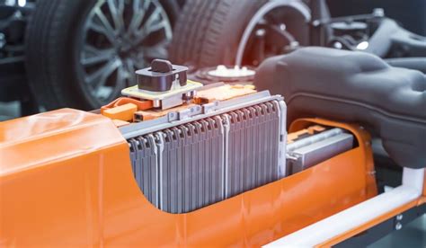 How Much Does It Cost to Replace a Tesla Battery? - ReCharged Commute