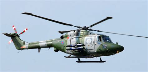 Picture of Westland Lynx AH7 Military Helicopter and information