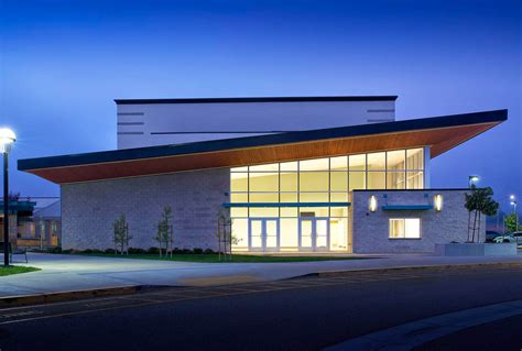 Pioneer Valley High School Performing Arts Center – Studio W Architects