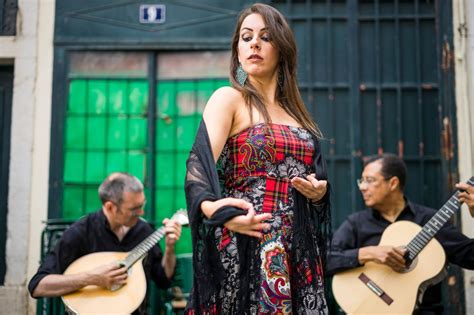 Fado In Porto: Where To Experience An Authentic Fado Show | Porto ...