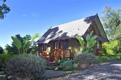 UPDATED 2019 - Thai Tree House - Upcountry Maui Luxury Cottage ...