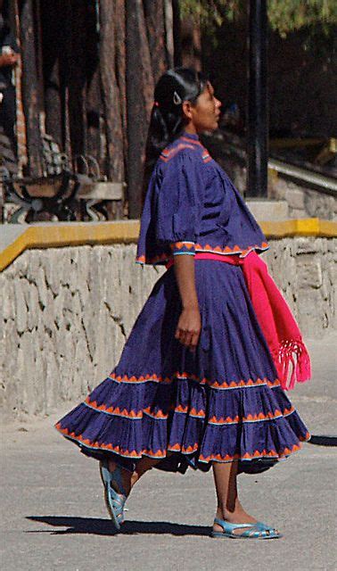 Mujer Tarahumara; Chihuahua, México. | Mexican women, Mexican outfit ...