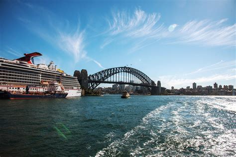 Take the Sydney Harbour Bridge Walk