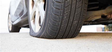 The 5 Most Common Causes Of A Flat Tire - Mach 1 Services