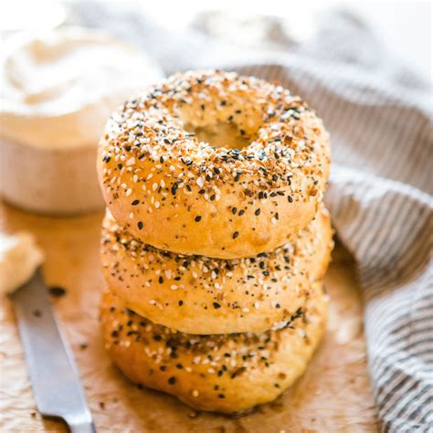 Easy Homemade Everything Bagels | Recipe | Everything bagel, Homemade bagels, Bagel