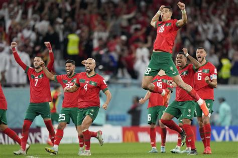 World Cup: Diverse Morocco makes history by stunning Spain - Los ...