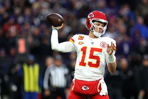 Super Bowl 2024 picks: Best player prop bets for Chiefs in Super Bowl vs. 49ers - DraftKings Network