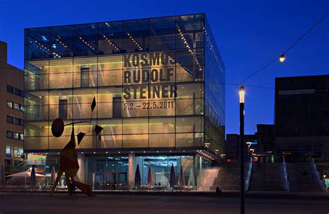 Kunstmuseum Stuttgart – Guiding Architects