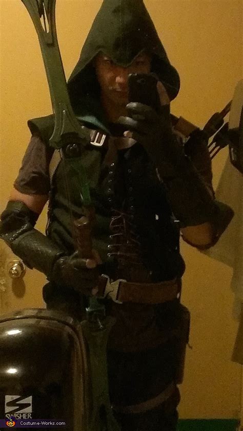 Green Arrow Costume | DIY Costumes Under $35 - Photo 3/3