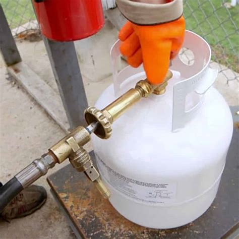 20# Cylinder Propane Refill - Bassemiers