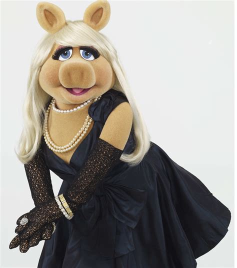 Miss Piggy Wallpaper (69+ images)