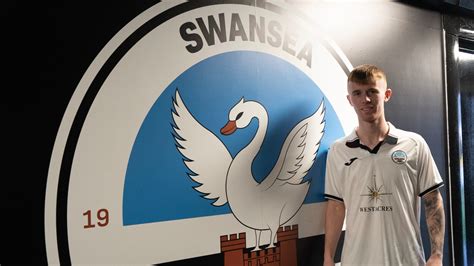 Liam Smith ready to make the most of Swansea City move | Swansea