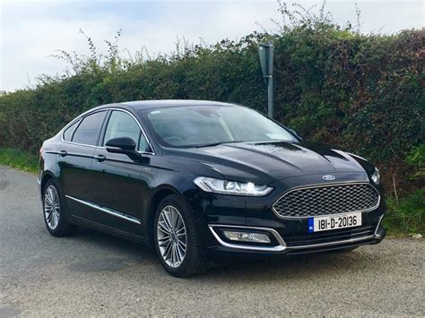 Ford Mondeo Vignale Review - Changing Lanes