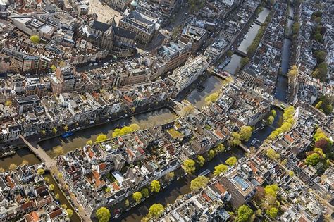 The Canals of Amsterdam - World Heritage Site | Exploring the Netherlands