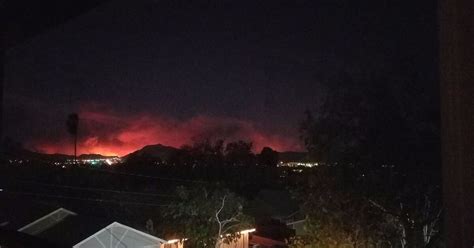 7,700 homes evacuated in Ventura as fire rages; traffic jams as ...